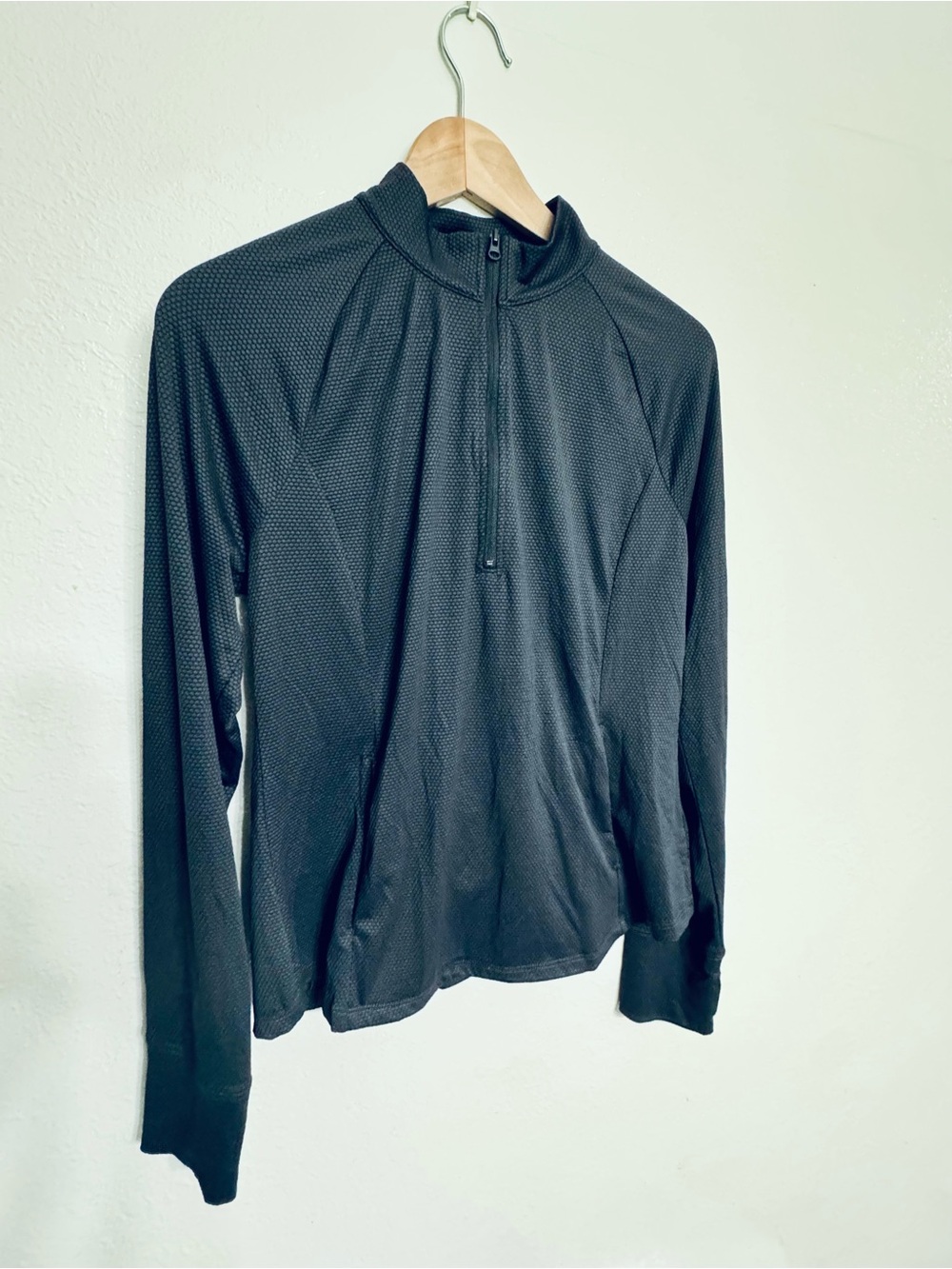 Tommy Bahama Black Textured Quarter-Zip Golf Pullover